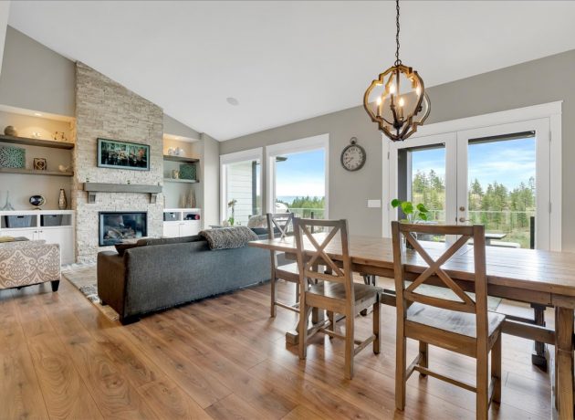 18-Dining & Living Room